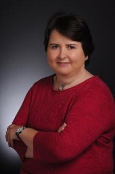 Szilvia Toth